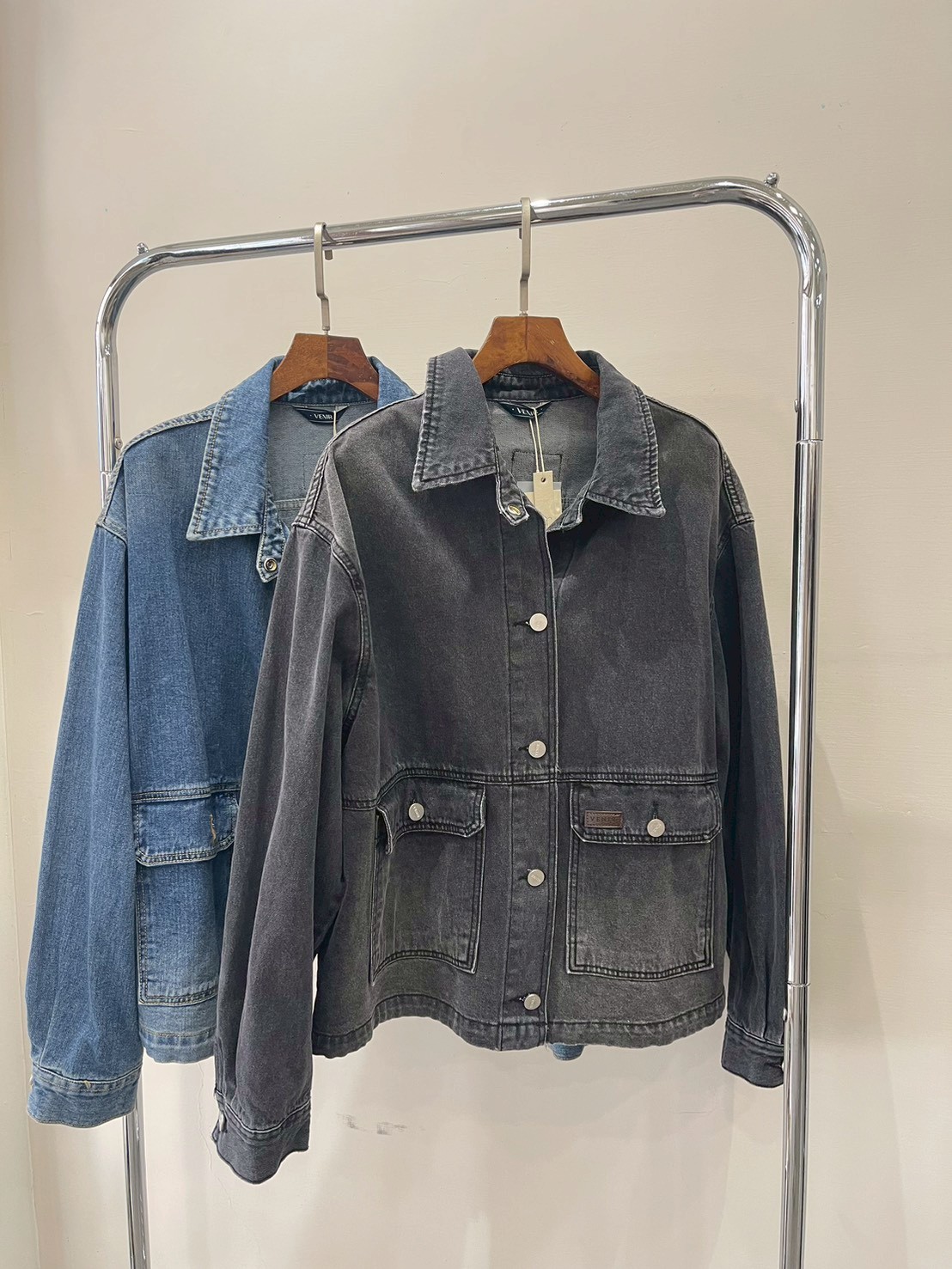 LINE_ALBUM_10.16直播_251020_75