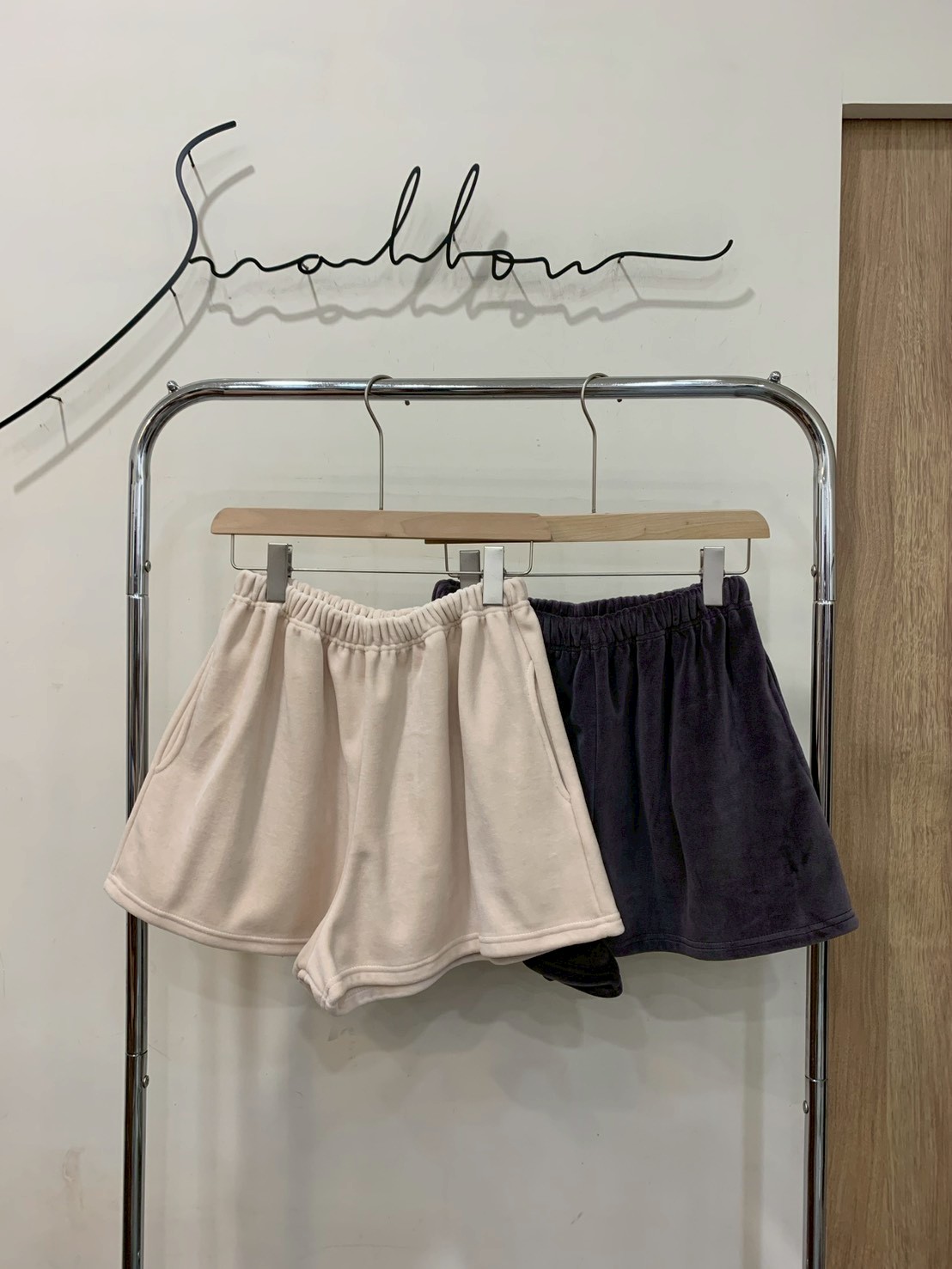 LINE_ALBUM_11月店面新品_251118_63