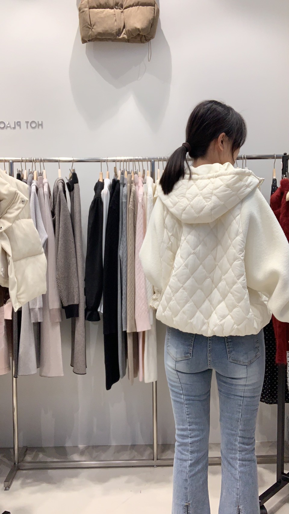 LINE_ALBUM_2026112_260112_57