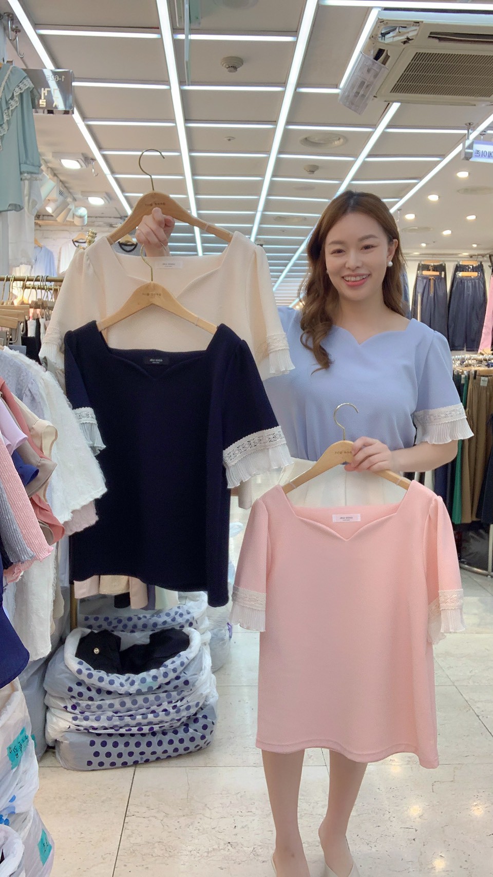 LINE_ALBUM_0512-3_260513_24