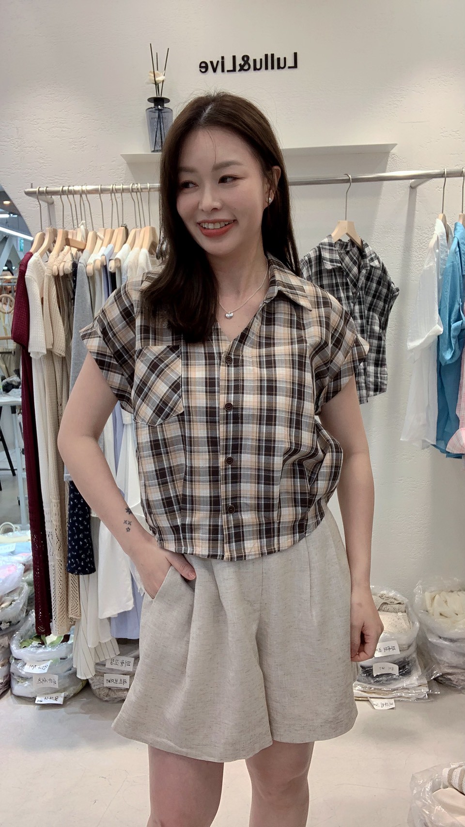 LINE_ALBUM_611-2_260612_18