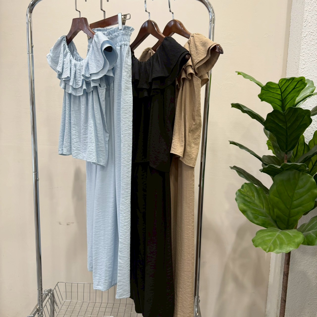 LINE_ALBUM_202671_260702_25