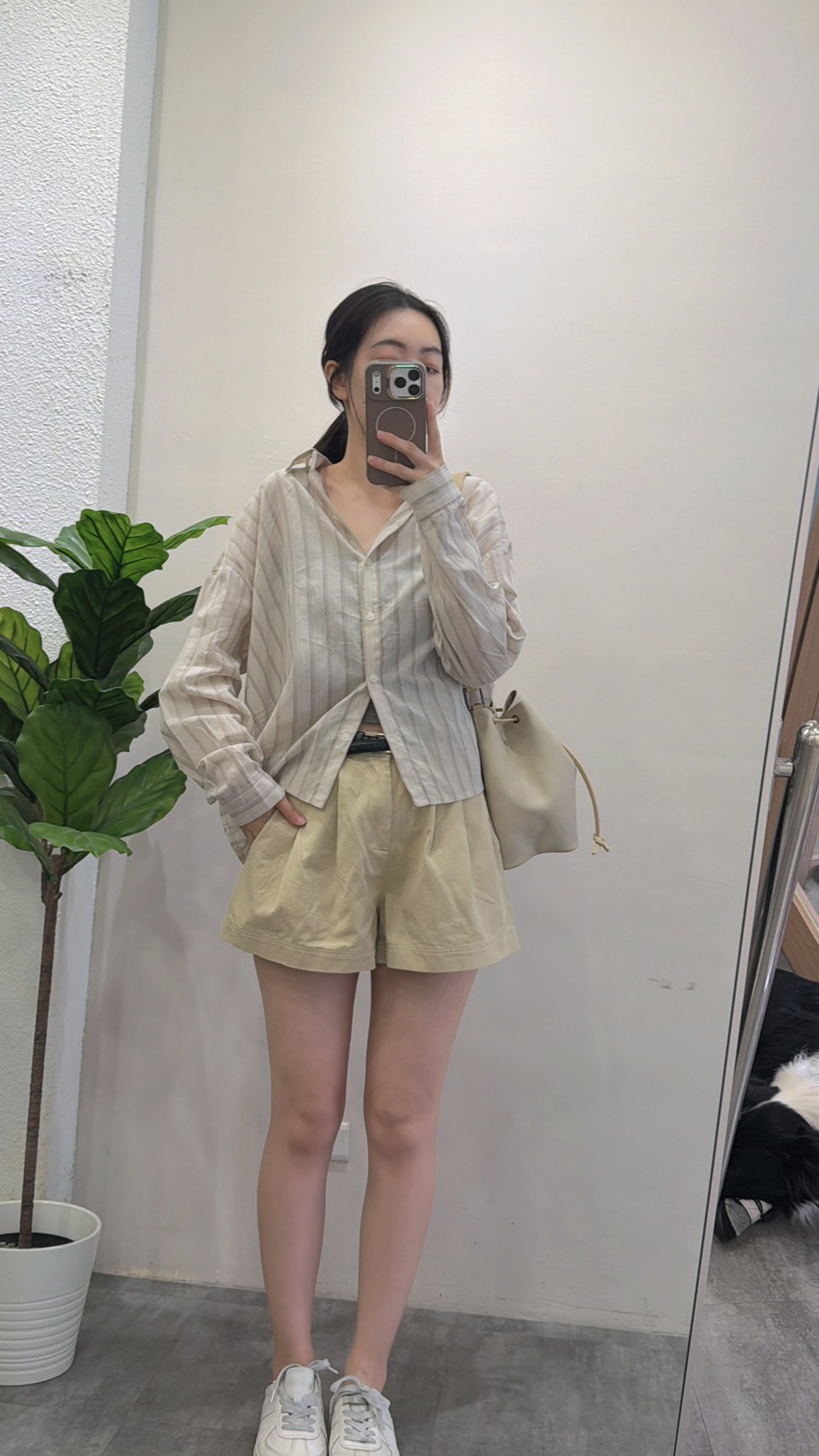 LINE_ALBUM_202671_260702_44