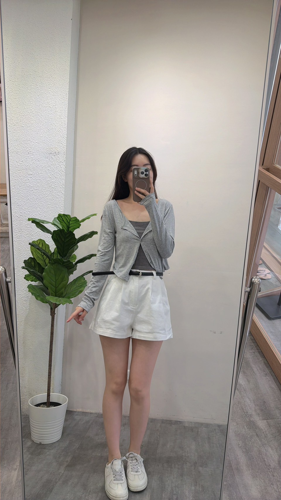 LINE_ALBUM_202671_260702_31