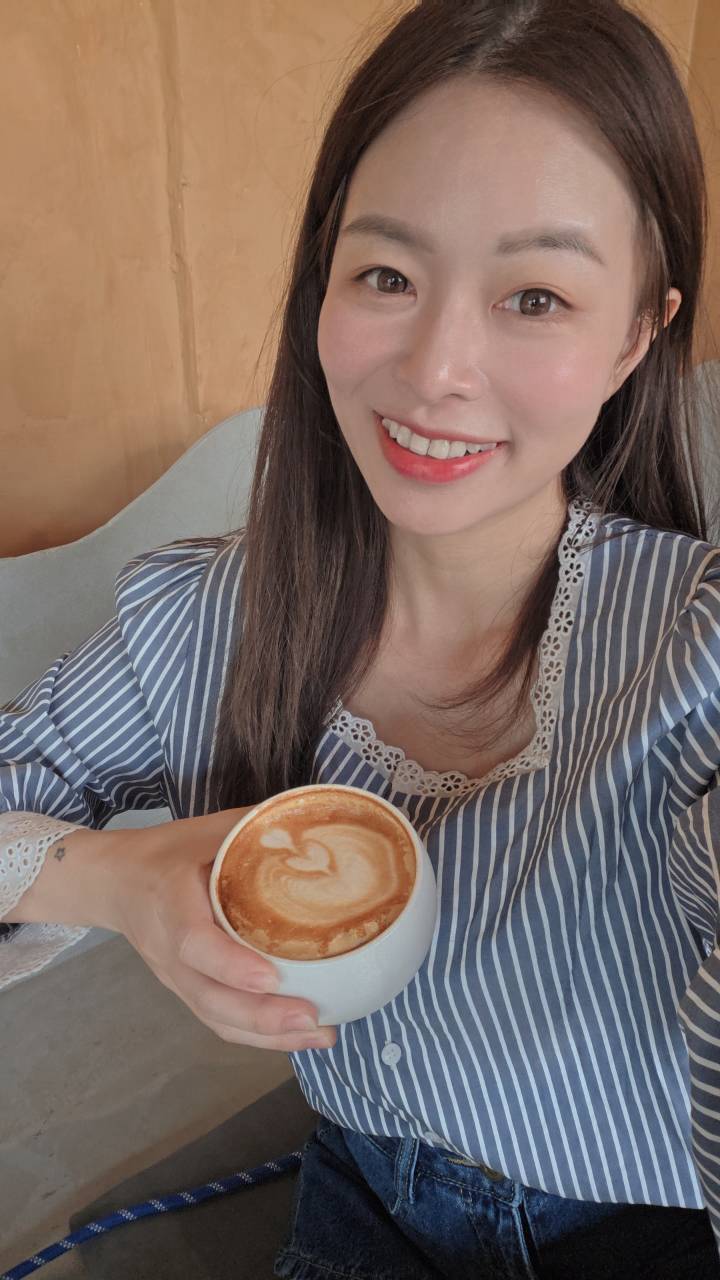 LINE_ALBUM_店10／8_261009_4