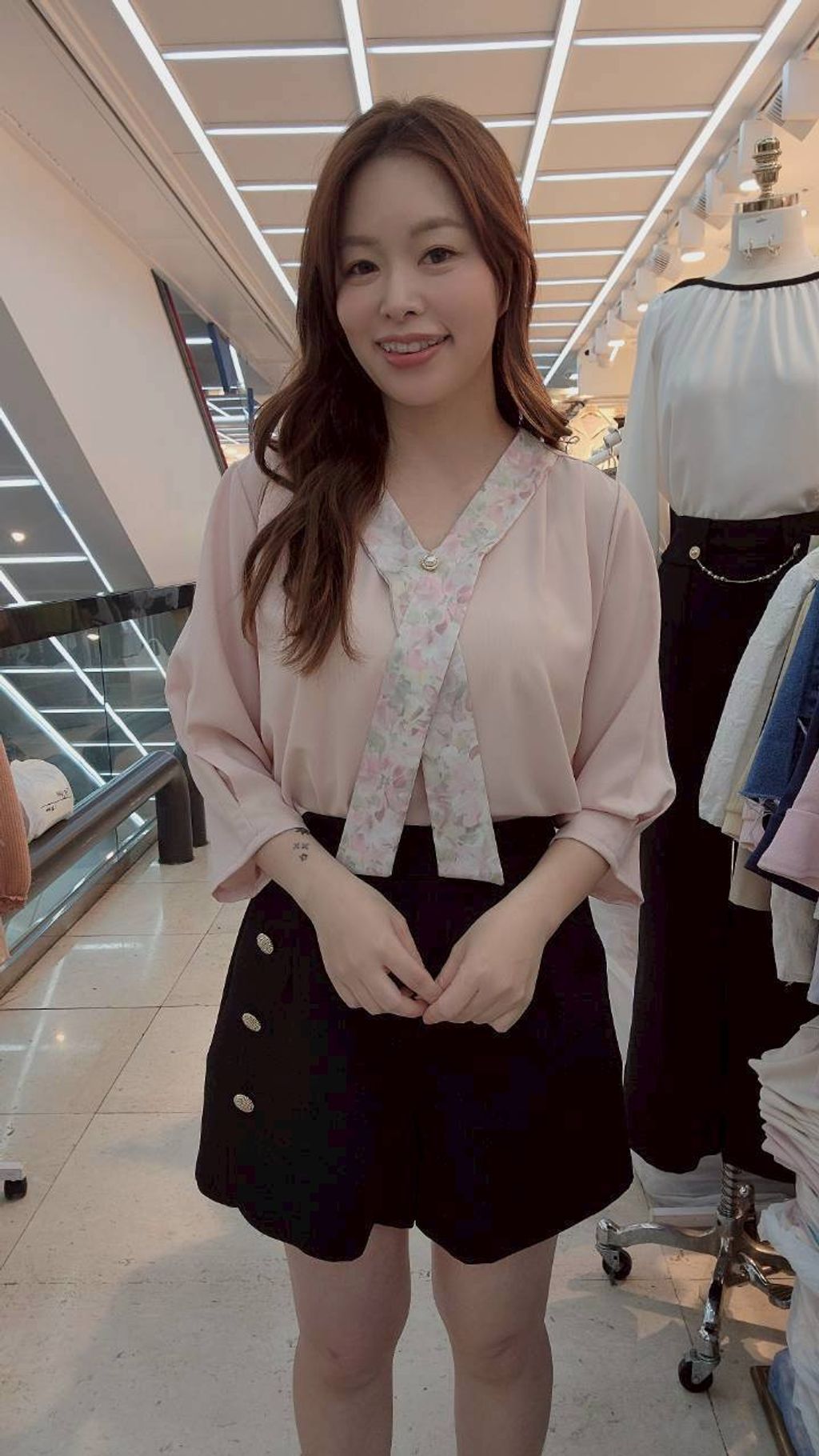 LINE_ALBUM_0408晚1_260408_31