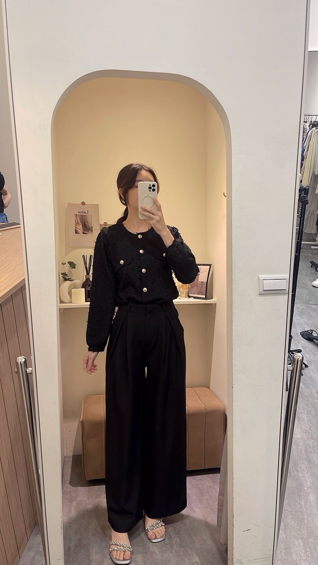 LINE_ALBUM_0429_260501_186