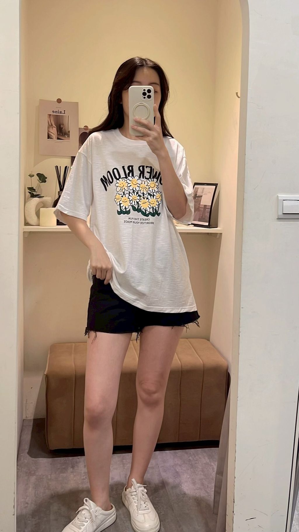 LINE_ALBUM_0429_260501_171