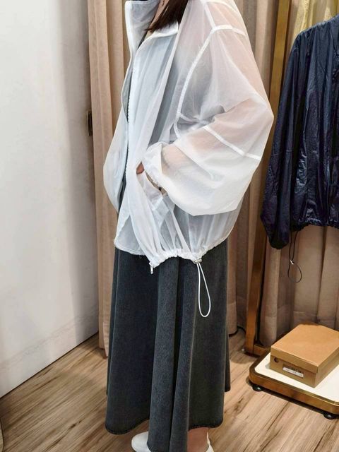 LINE_ALBUM_0511_260512_53