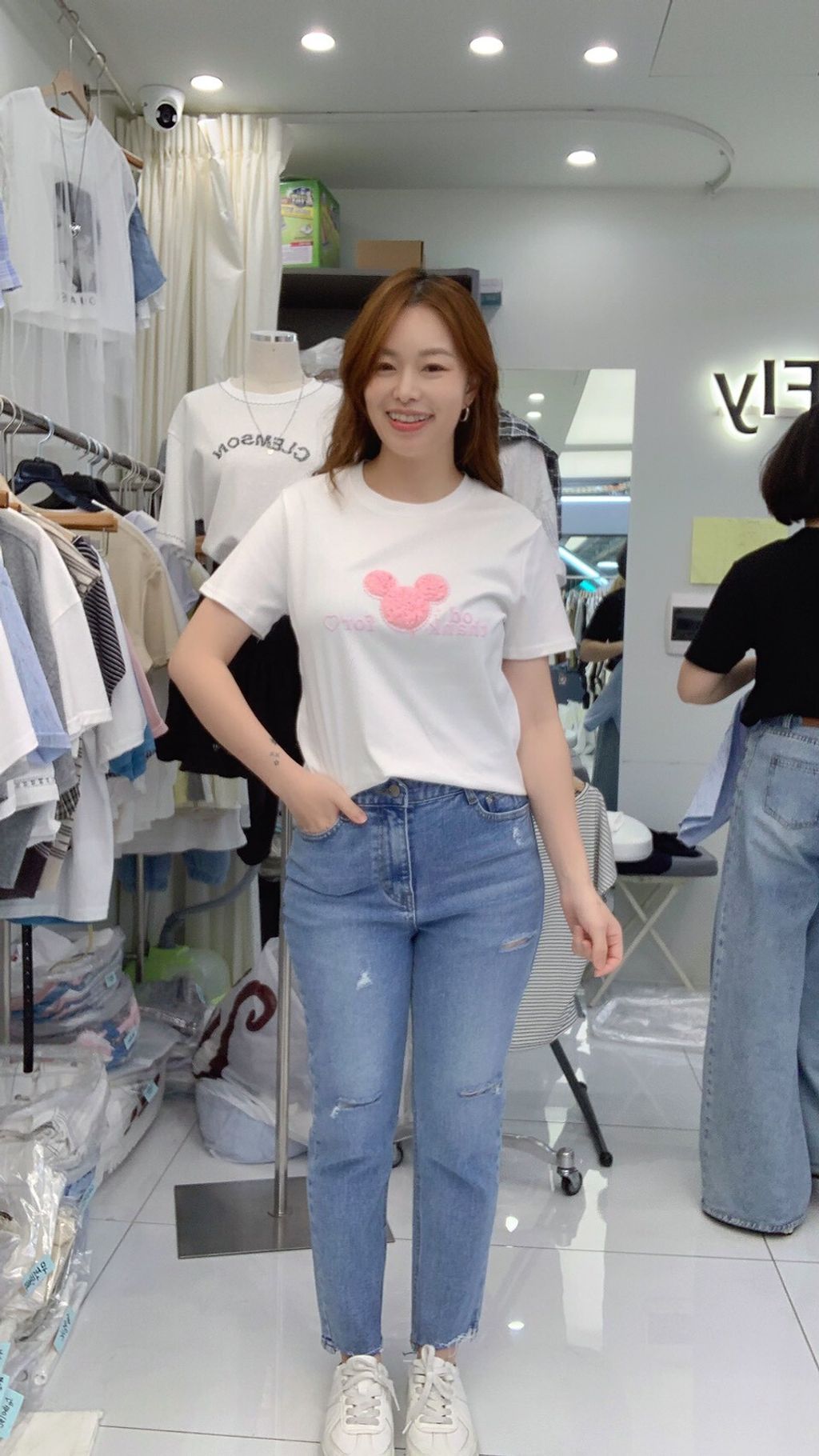 LINE_ALBUM_0512-2_260512_50