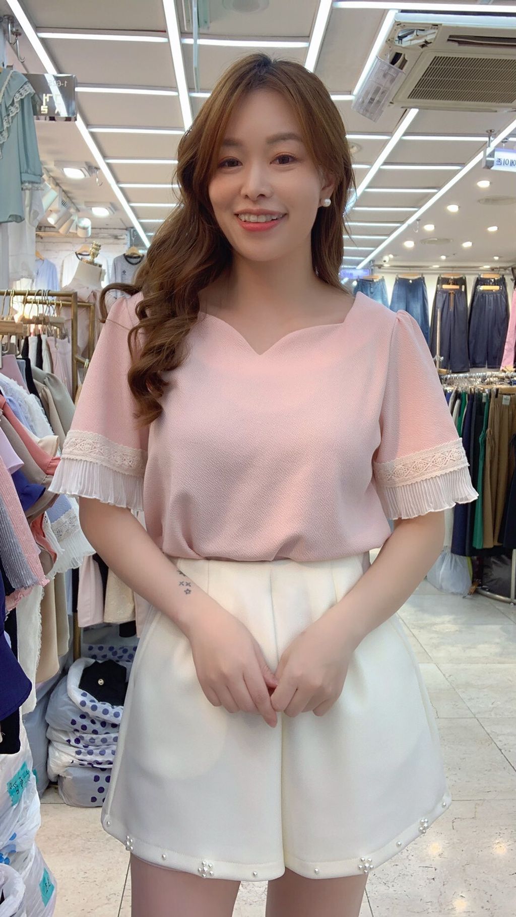LINE_ALBUM_0512-3_260513_27