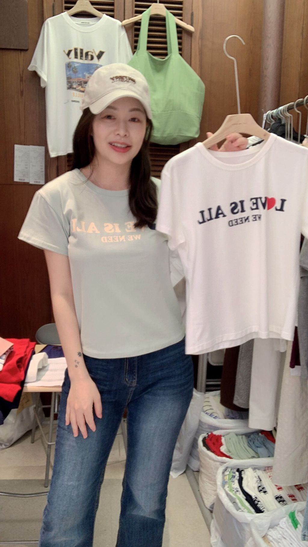 LINE_ALBUM_611-1_260611_50