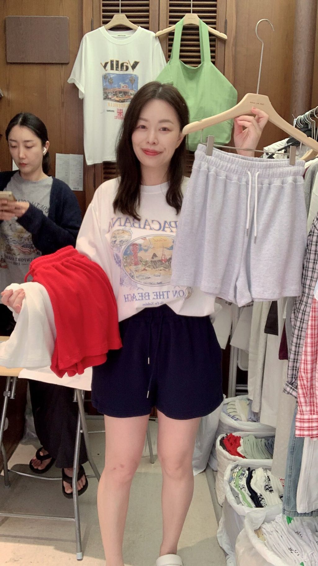 LINE_ALBUM_611-1_260611_58