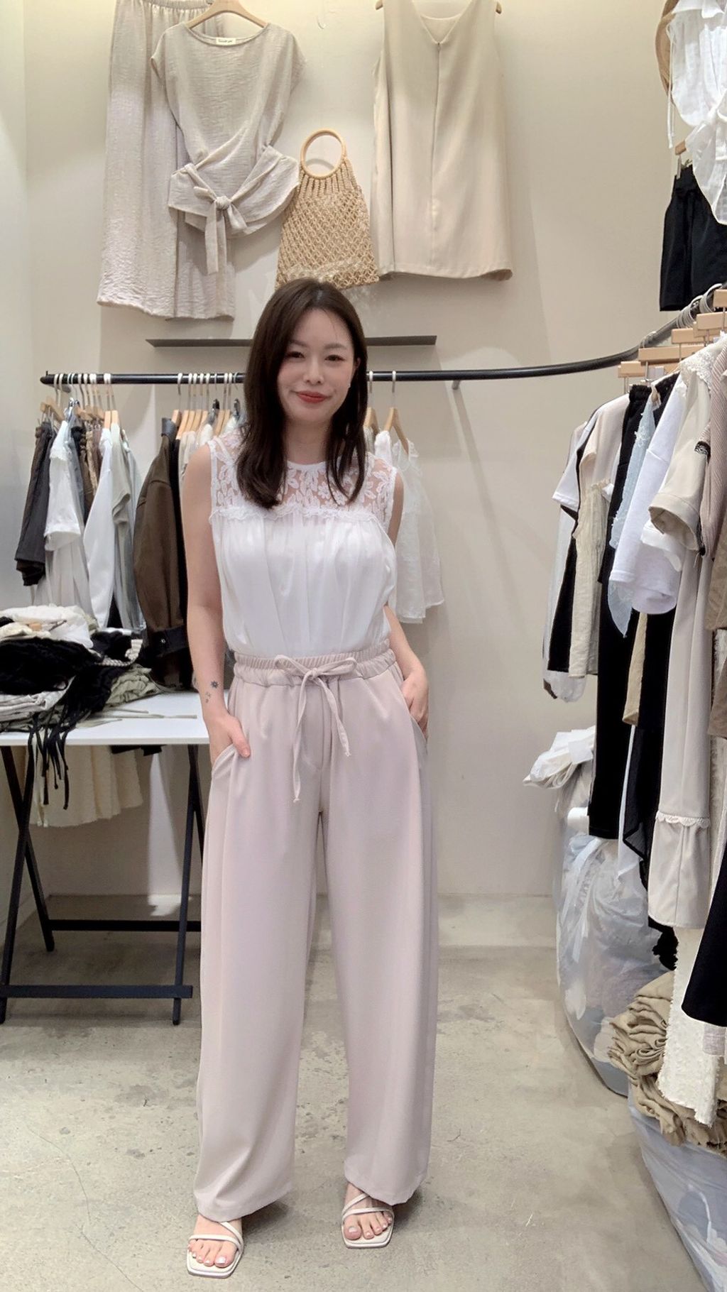LINE_ALBUM_611-3_260612_11