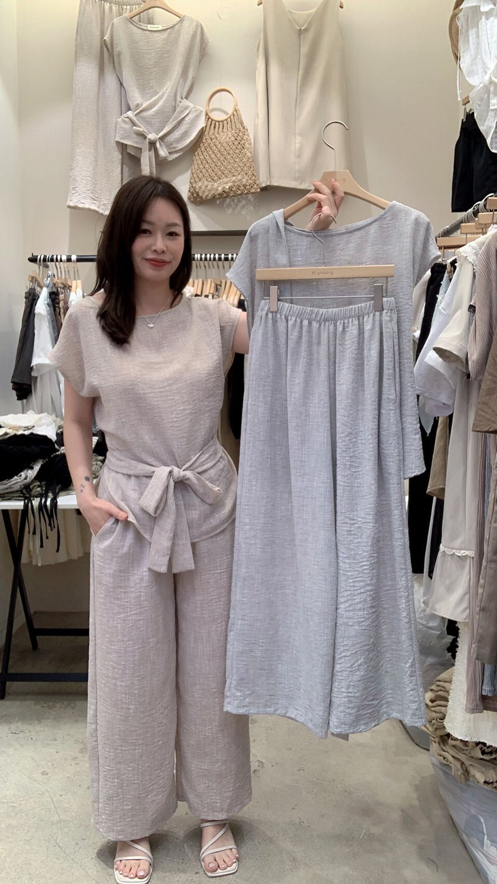 LINE_ALBUM_611-3_260612_23