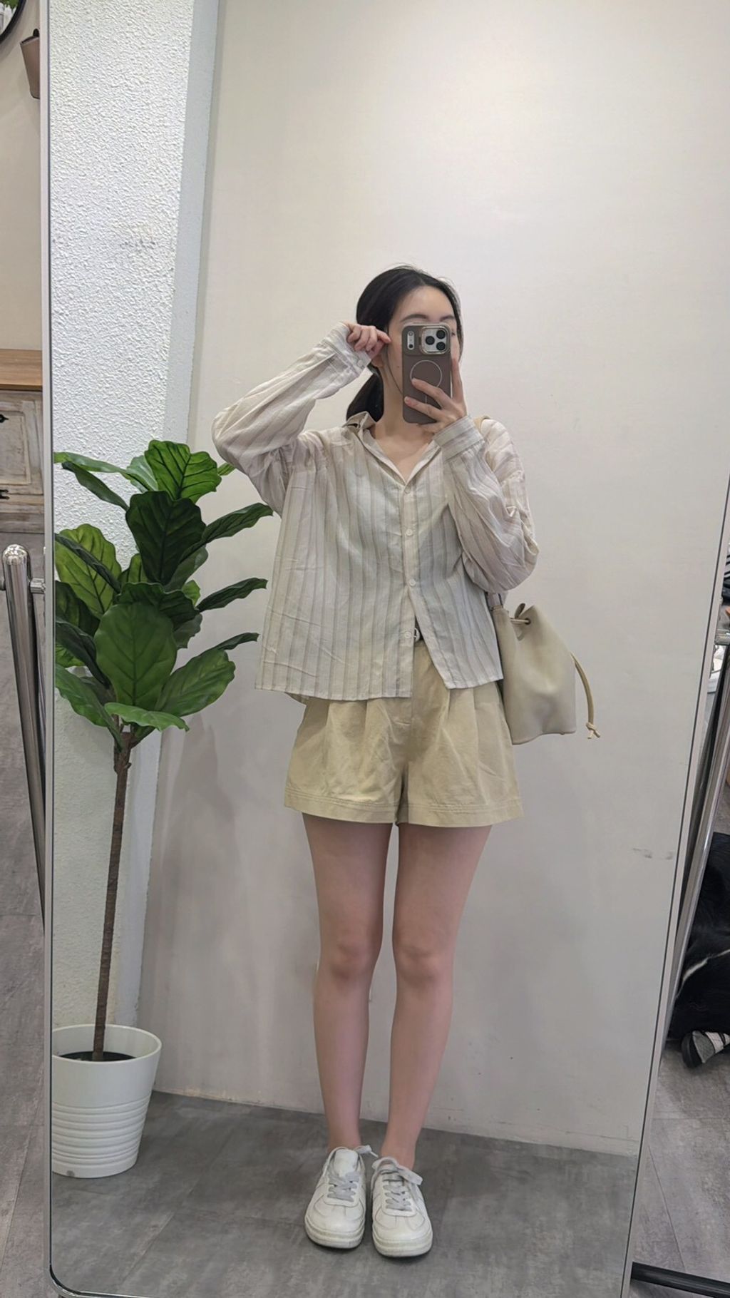 LINE_ALBUM_202671_260702_42