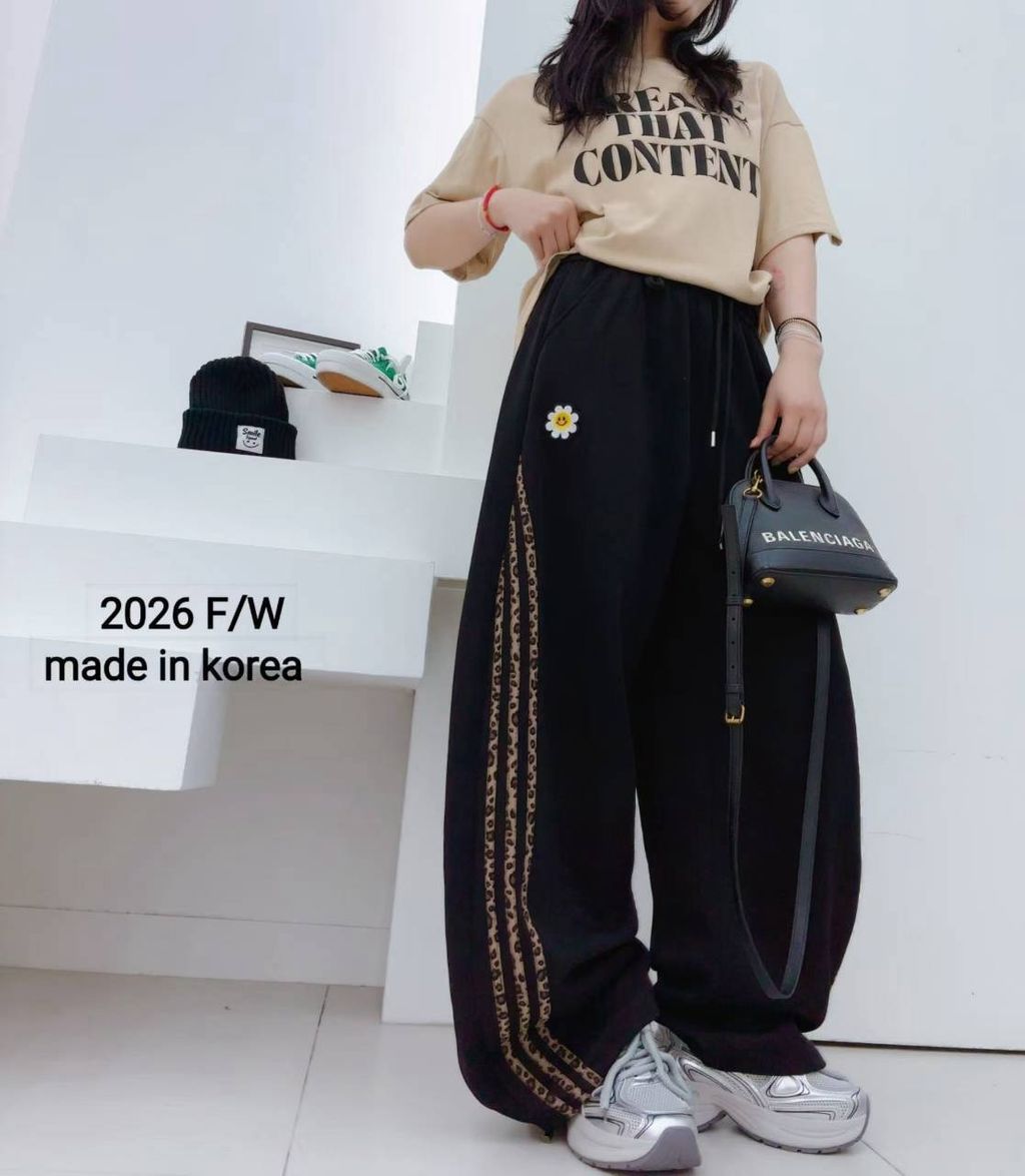 LINE_ALBUM_2-2_261007_120