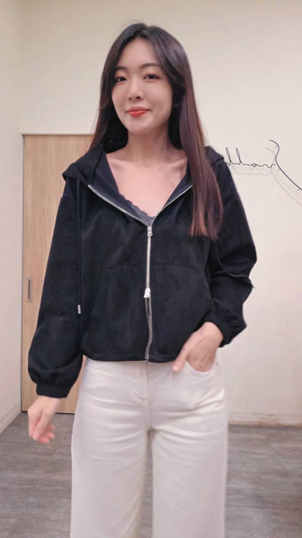 LINE_ALBUM_店10／8_261009_45