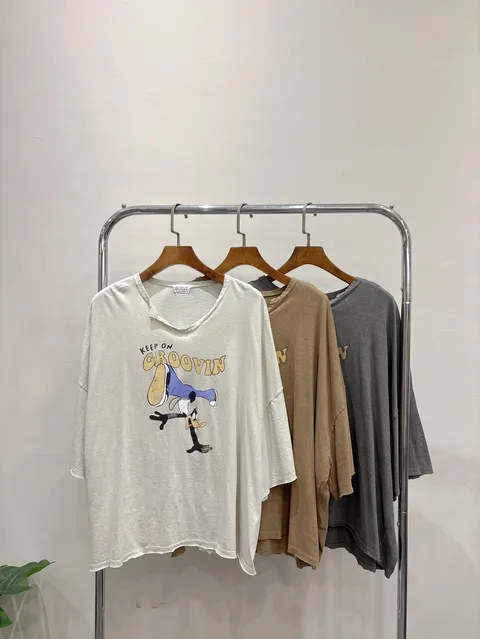 LINE_ALBUM_平拍照_250502_28