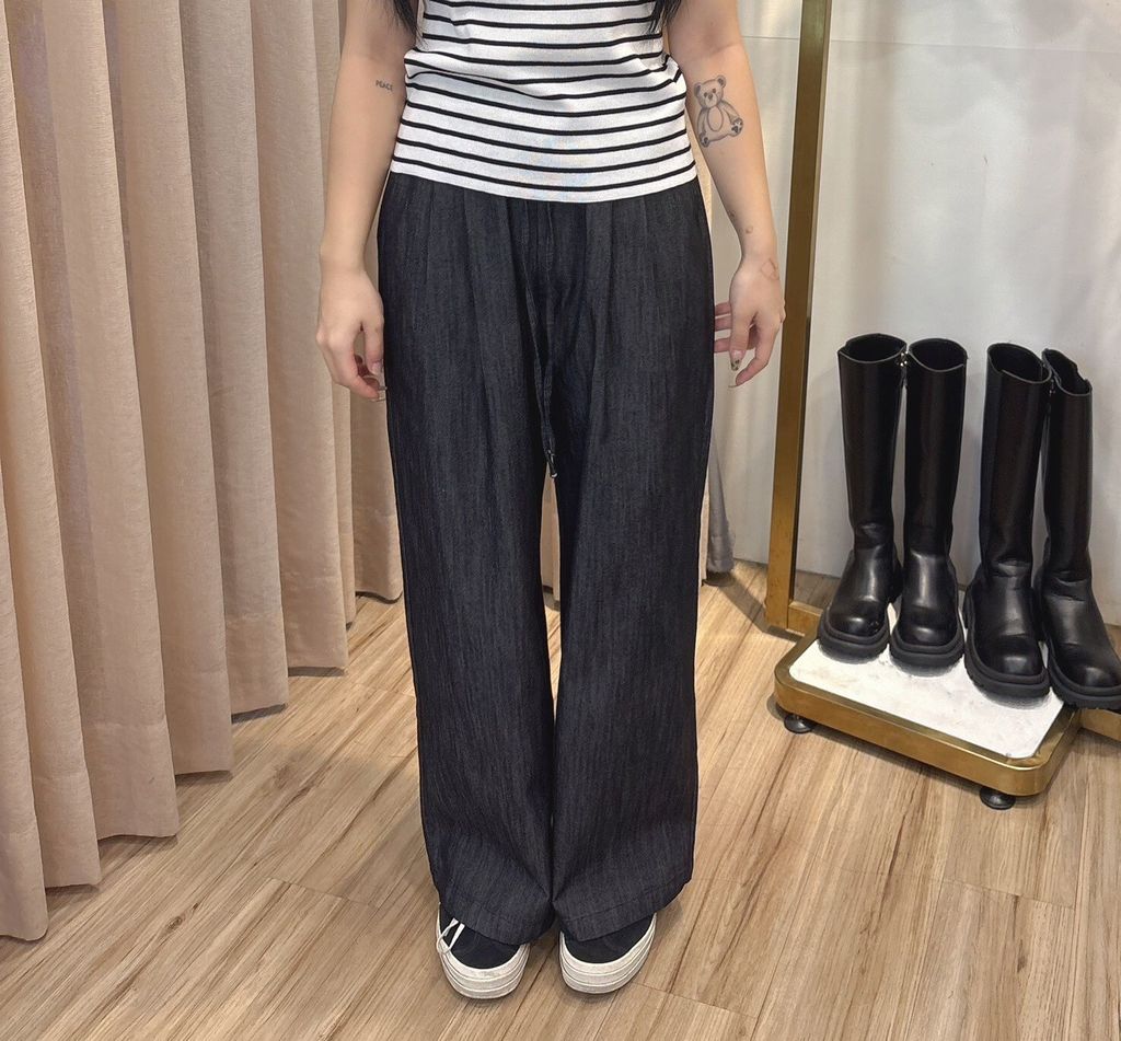 LINE_ALBUM_plus_250924_30