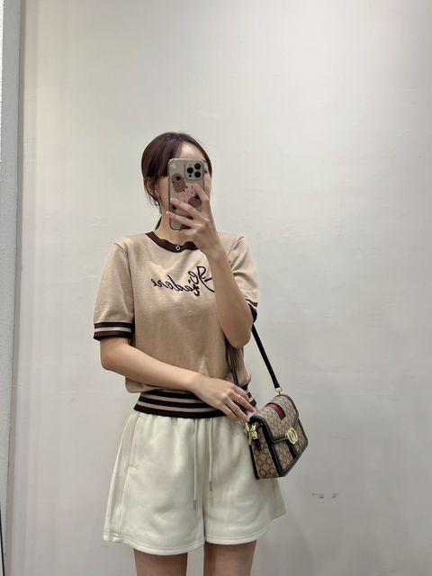 LINE_ALBUM_10.16直播_251020_73