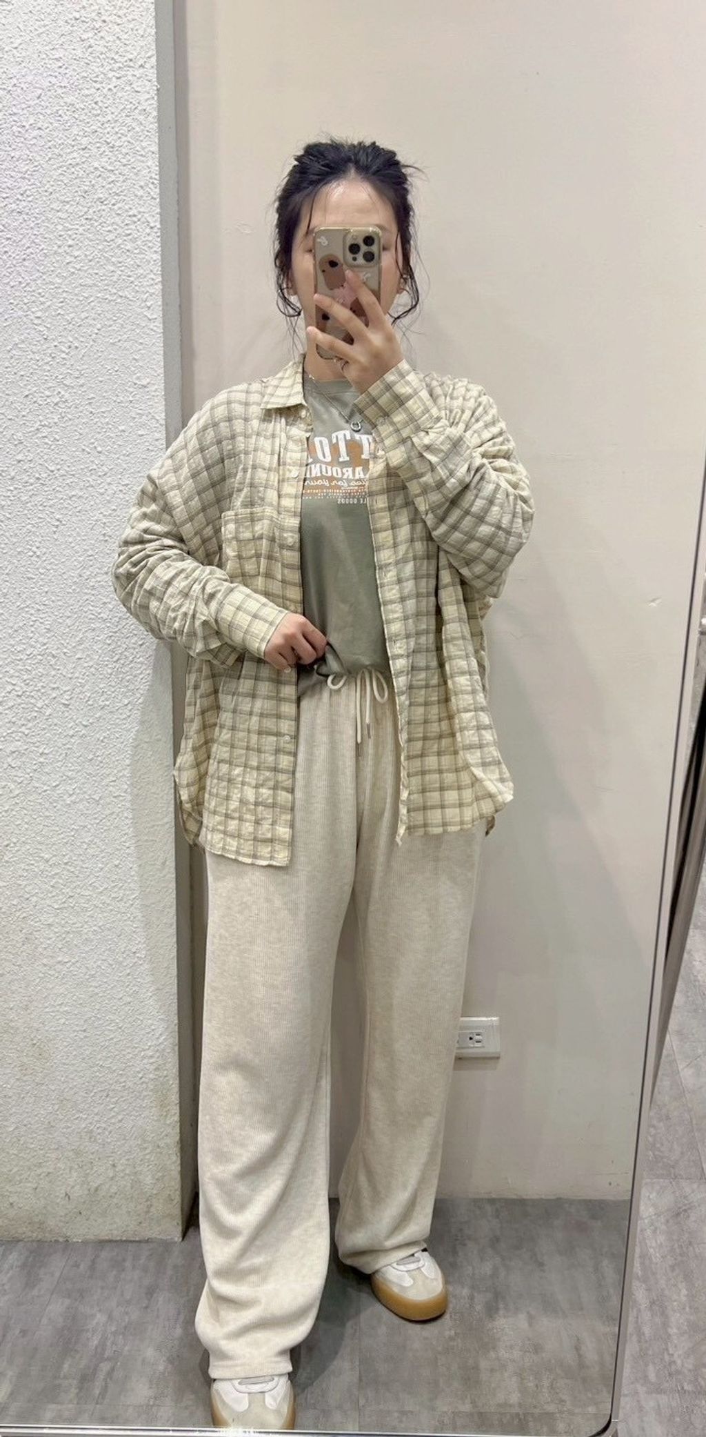 LINE_ALBUM_10.16直播_251020_52