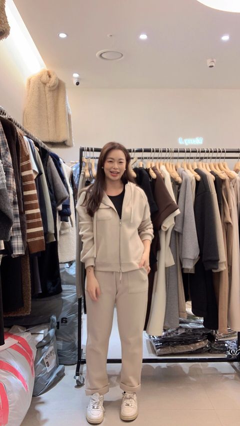 LINE_ALBUM_1201（晚1）_251202_10