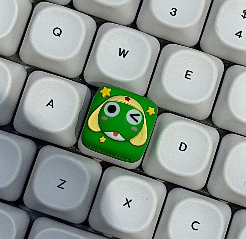 13. Keroro Head Green