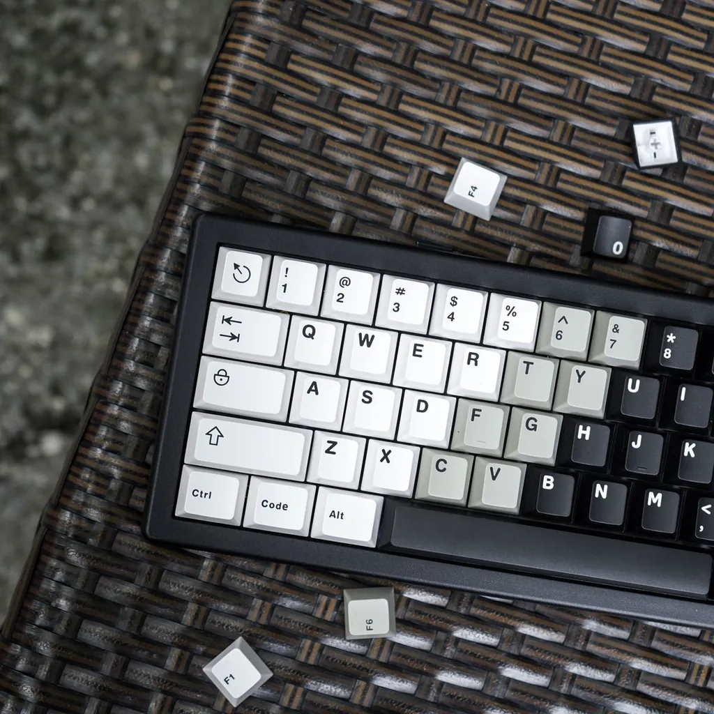 Icon White to Black OEM Gradient Keycap
