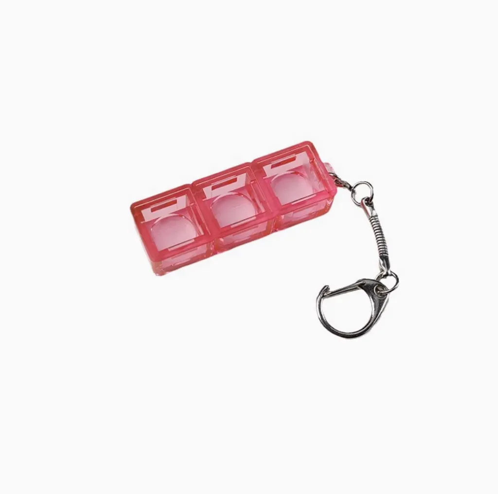 Switch-on-a-keychain - 3 keys pink