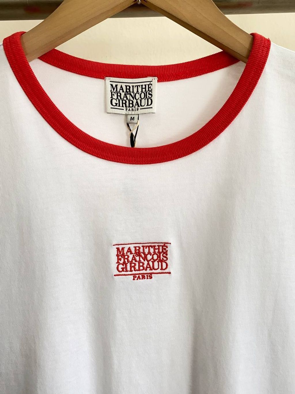 9743c551-5b4b-4151-b62a-8ddd260a375b