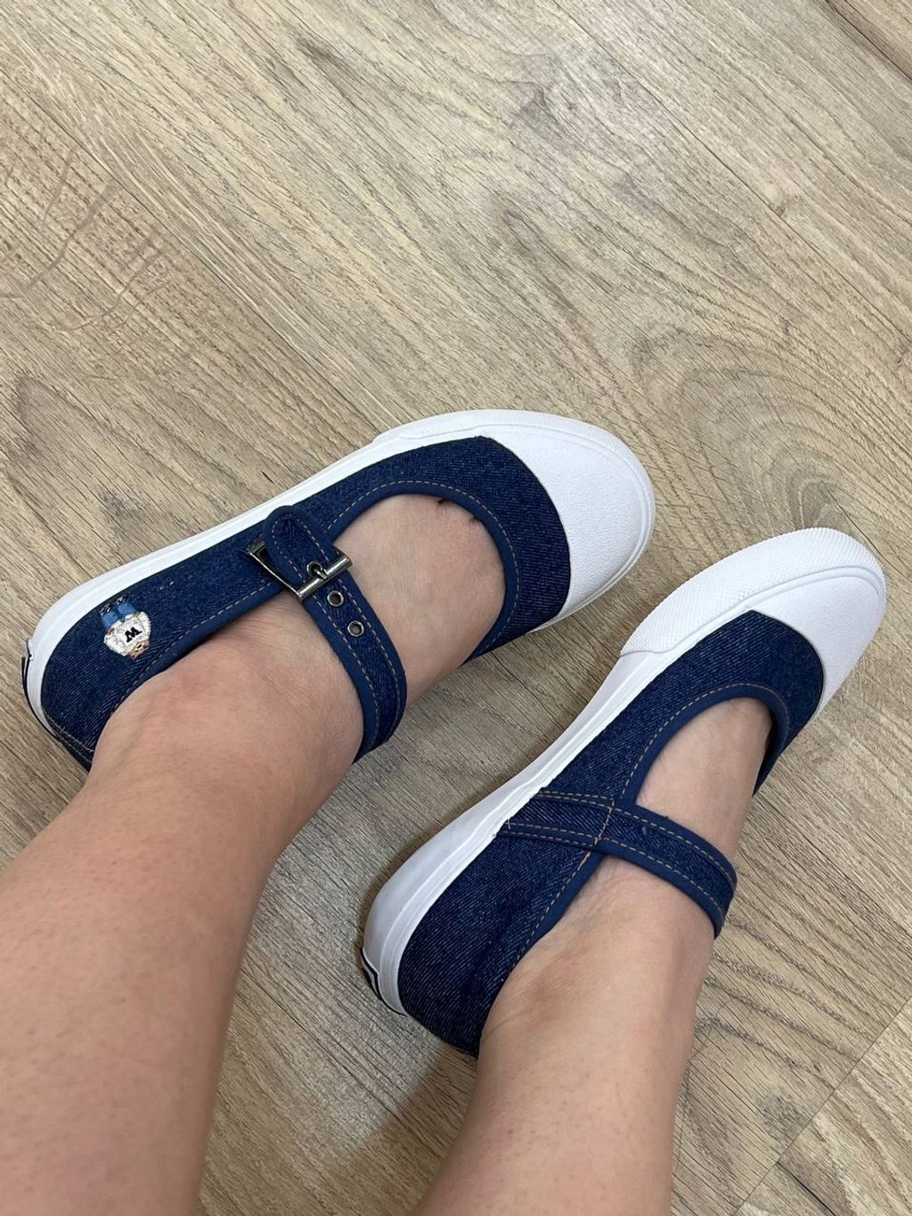 11e8745c-dbff-4249-a8e7-6075ad955733