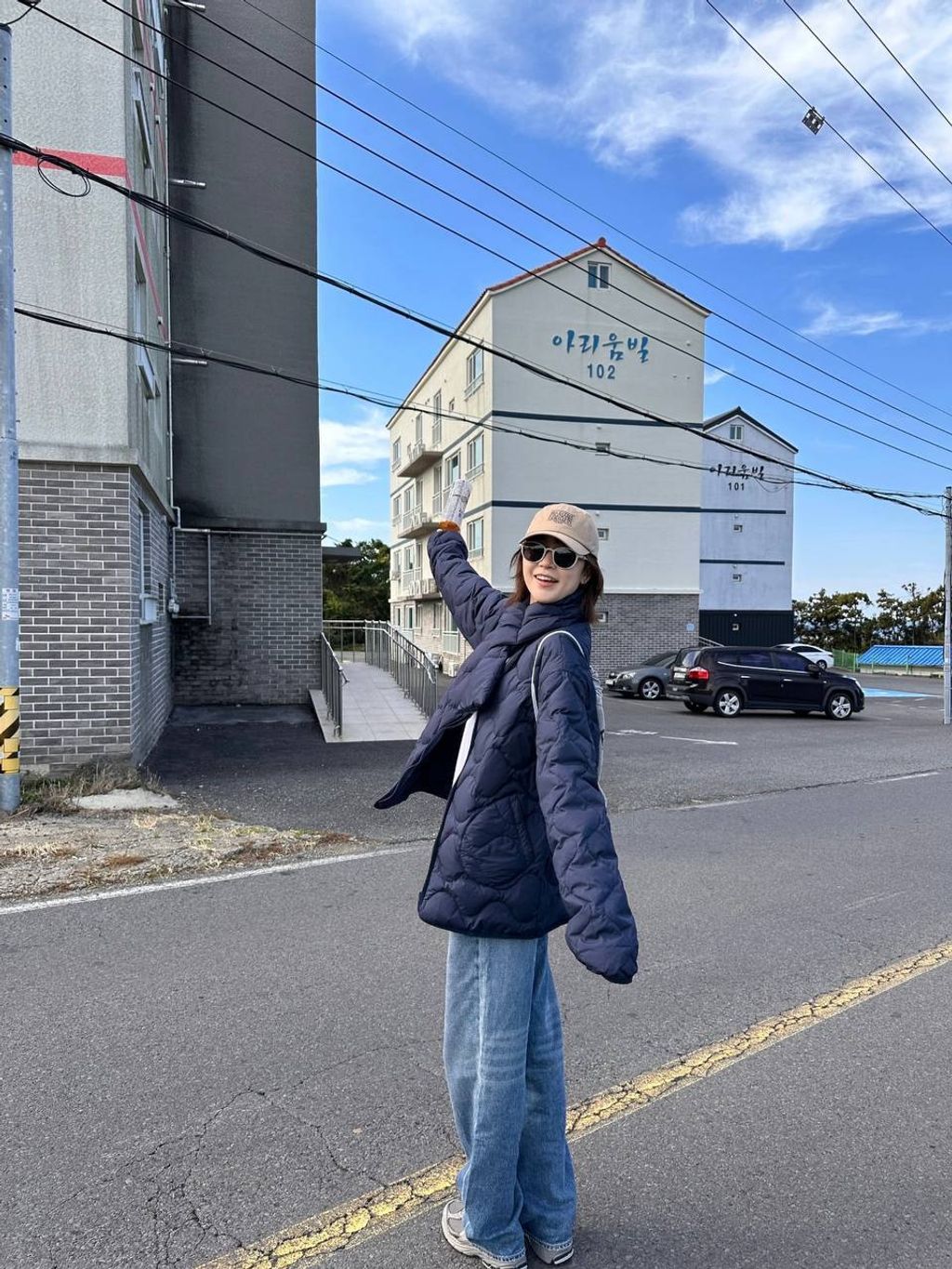 90e8be65-8407-41cd-a548-45e77aef6998