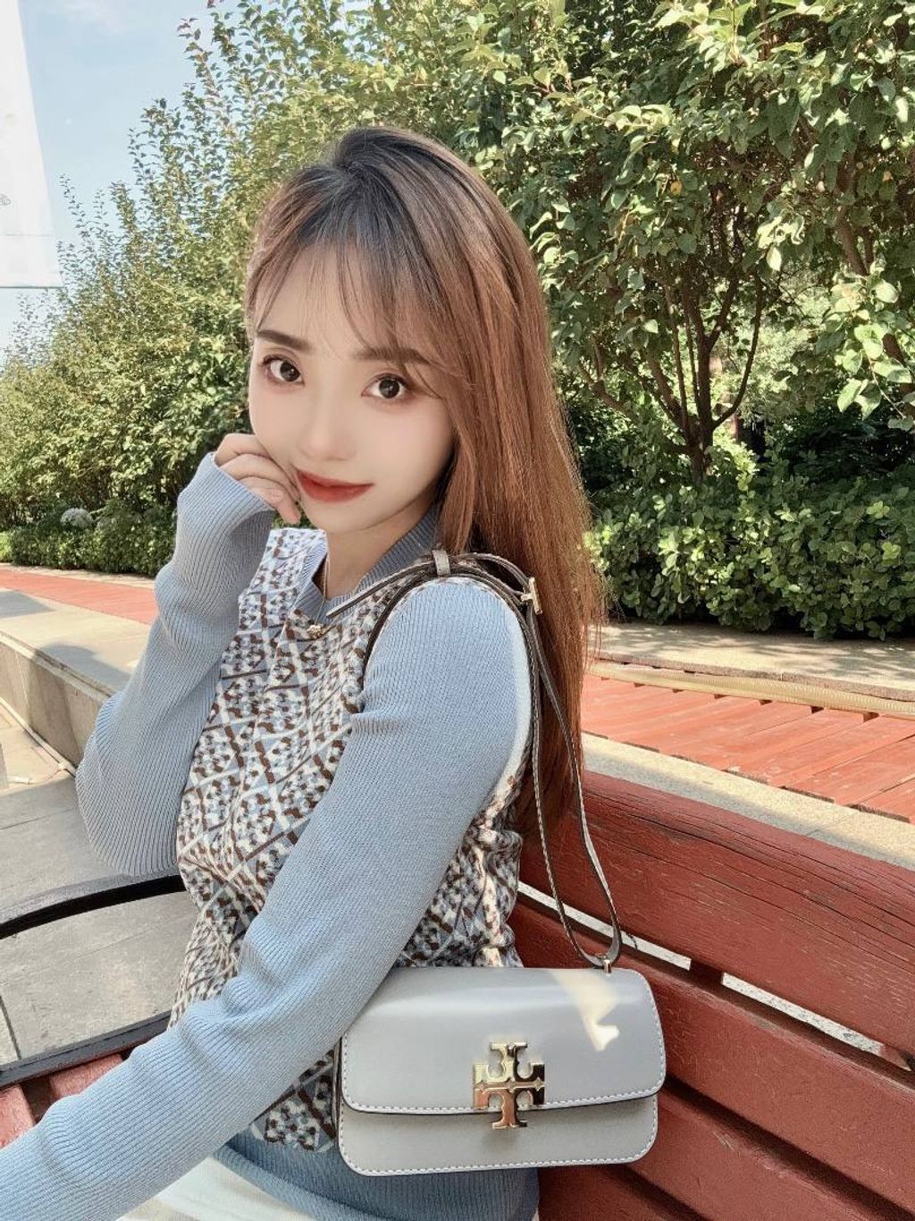 5ab0027e-3c59-4ade-b300-f88c4f9e82ea