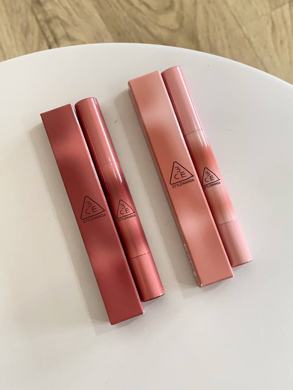 27962bc3-7dde-4ef5-aa95-ba8b295b970c