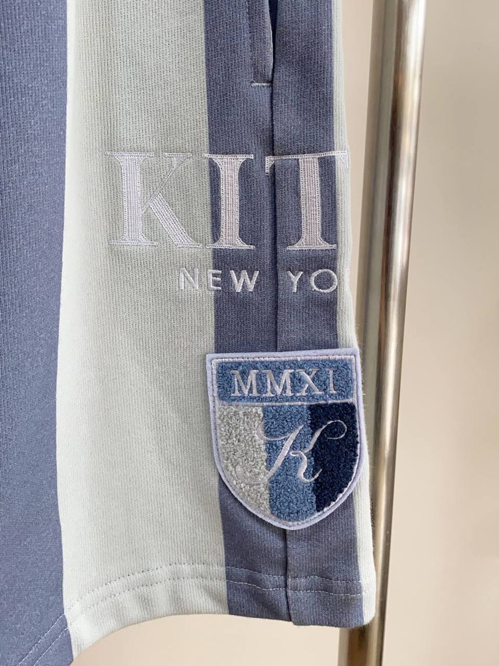 45240912-18fd-4311-9237-f0a63556eaae