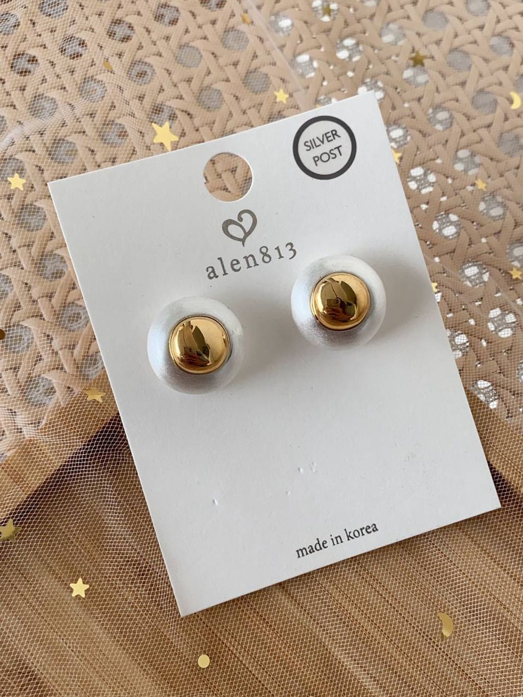 37f846c1-cd27-4e2e-bee0-ef2bef23c54a