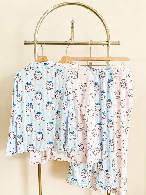 e7daaa85-0159-4d98-8da3-f8276c3b1e4b