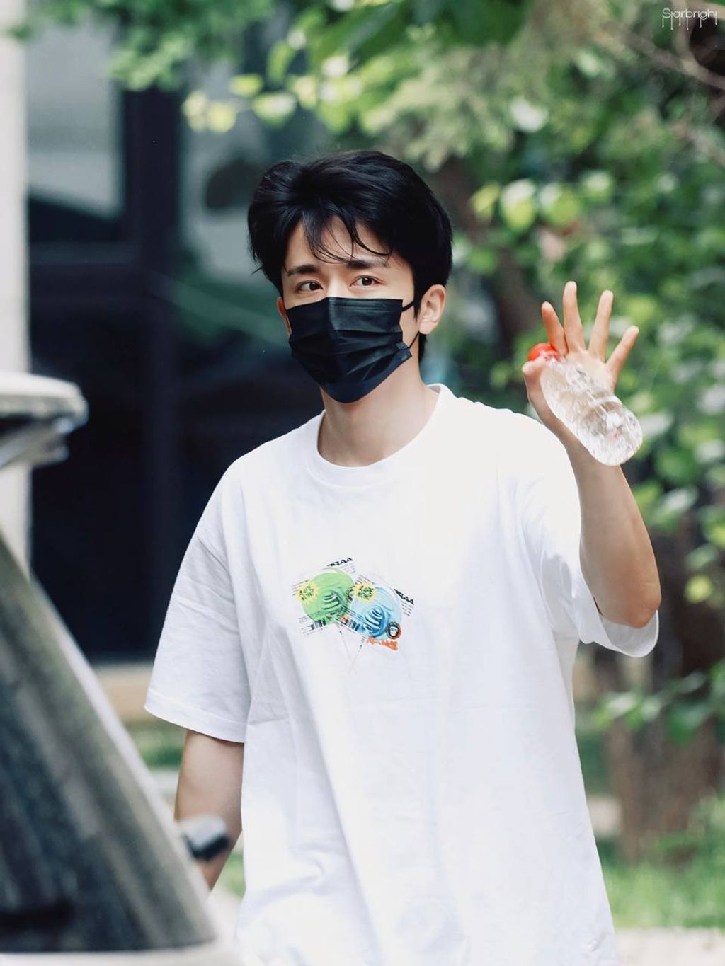 7d56cf9b-1238-458f-9cd7-17e6147cbd0c