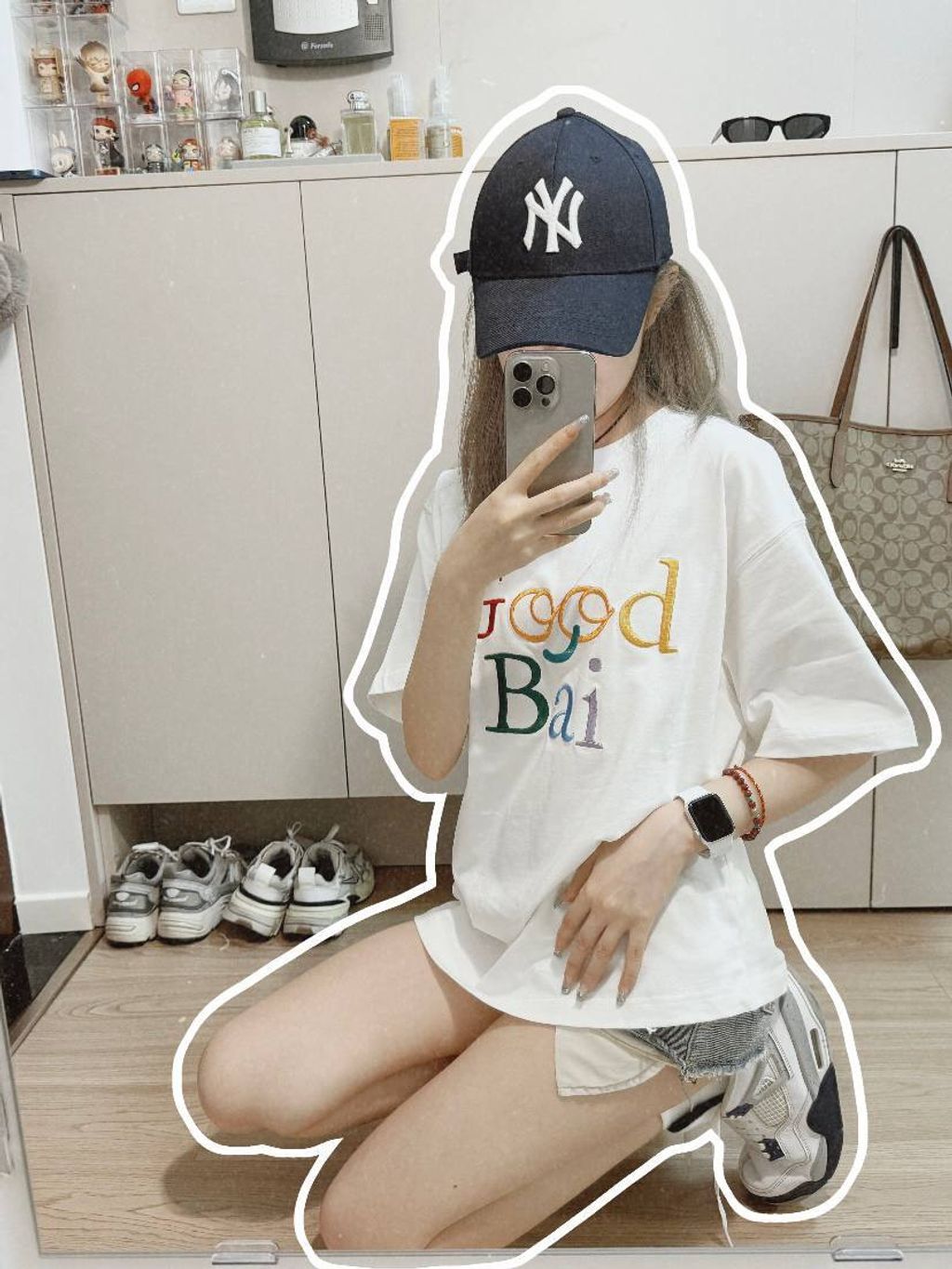 0ef9bde8-88a9-4a83-8db5-504d5efd707d
