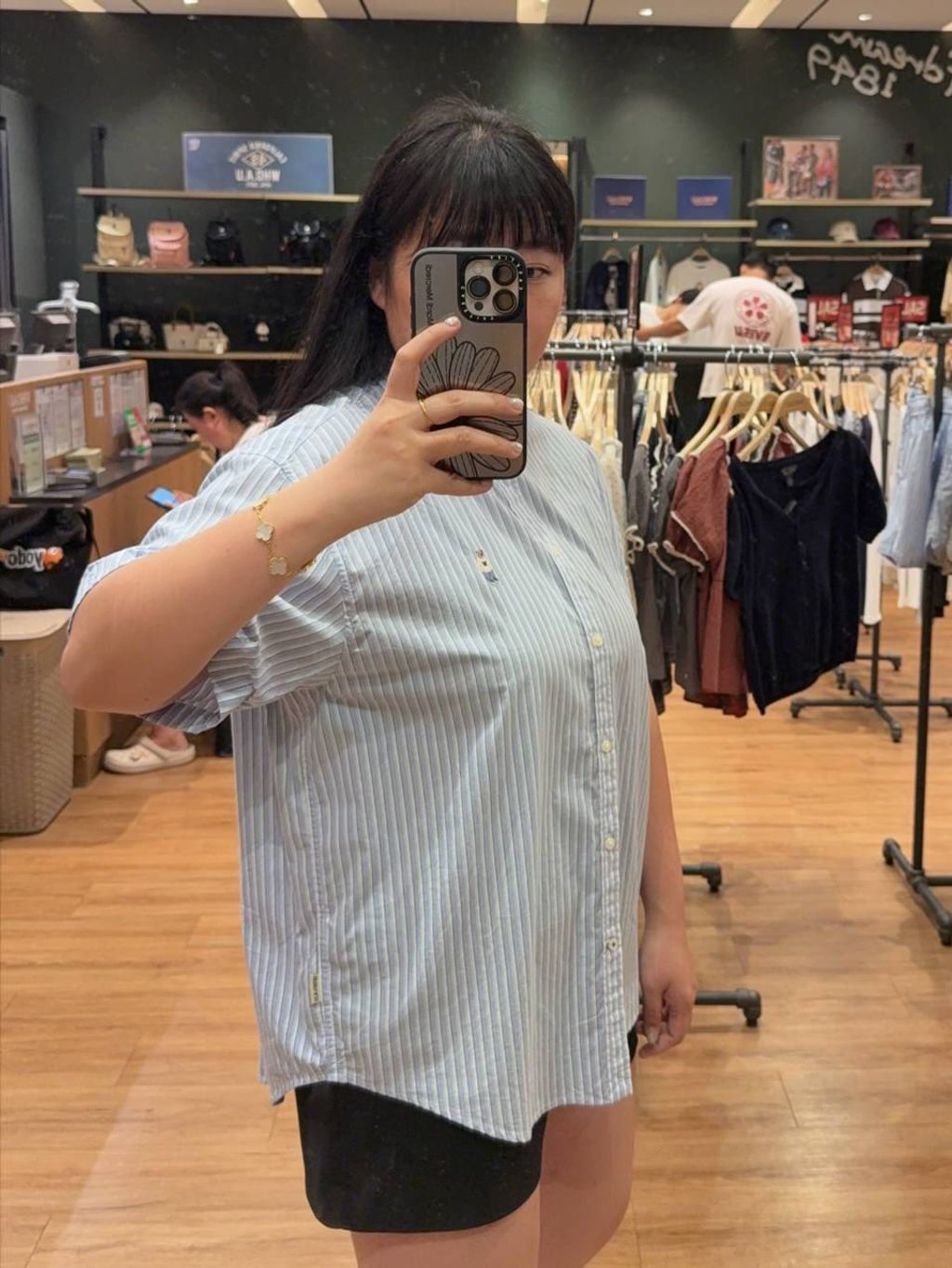fe7af5b4-41e3-4ebd-b327-d9f6e20e1a37