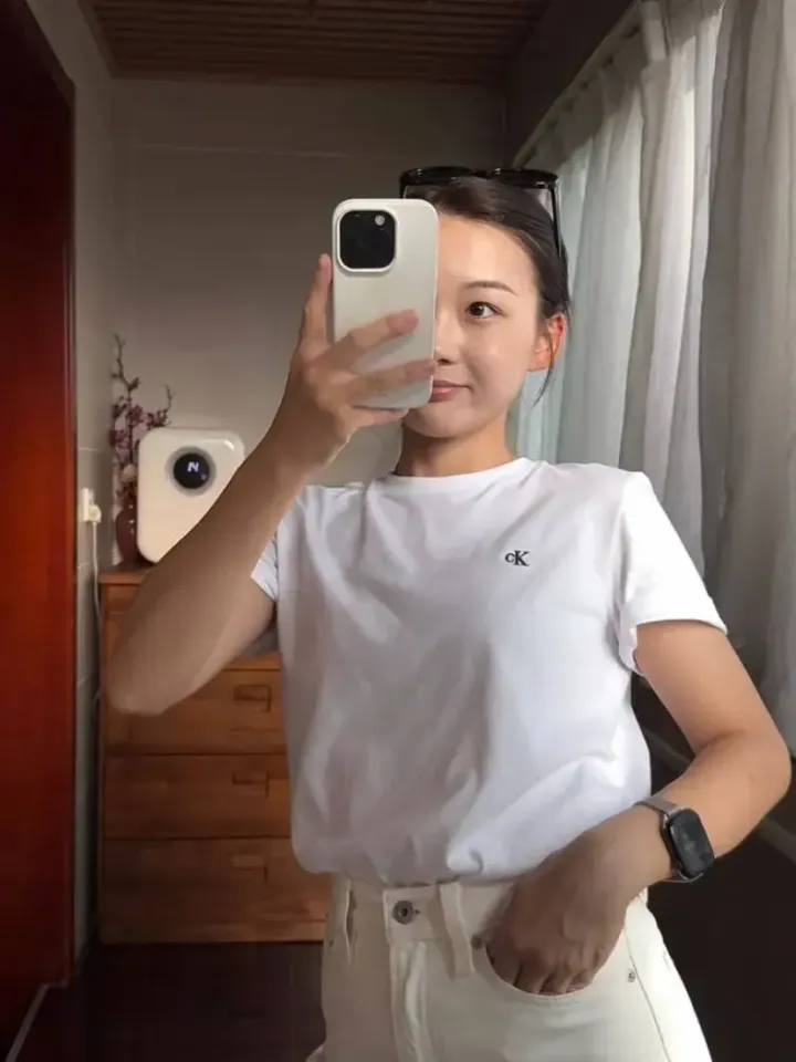 106776734