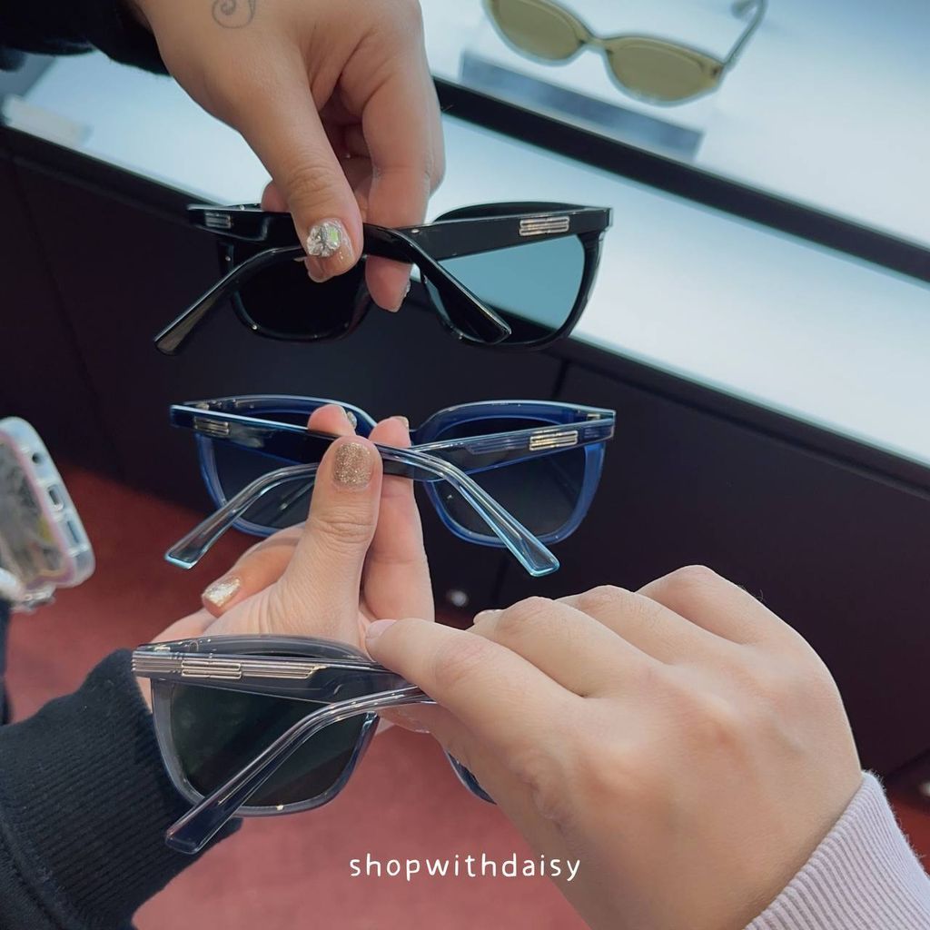 fc588916-acd4-4bdc-a7f1-3bf8cd1c1943