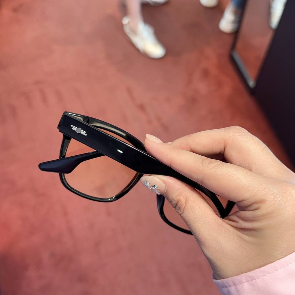 3a93e76e-3167-4eeb-834b-e15a8edc7640