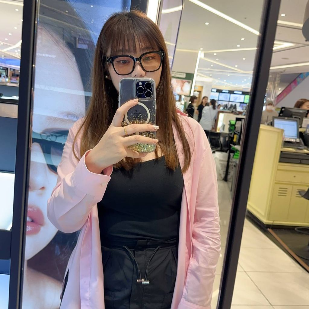 ca238bc9-0067-4b7a-8c9d-7f57499e8c09