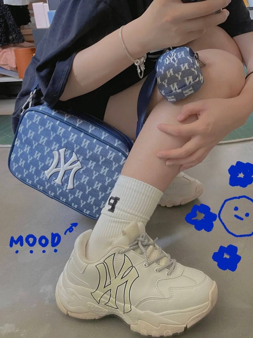 37001d03-d812-46d3-8a92-5b0403a0866e