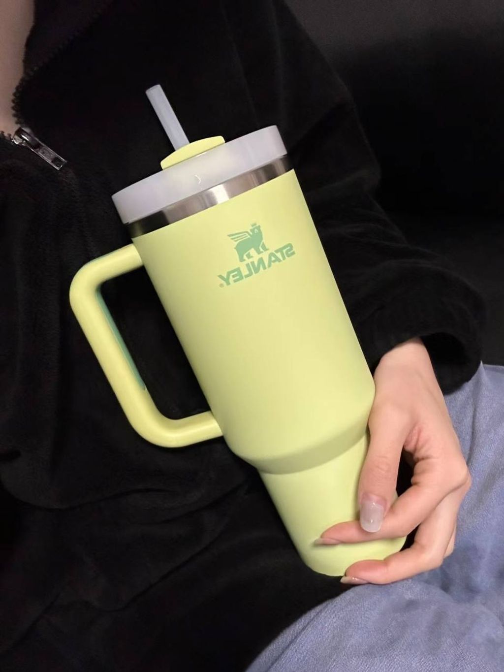 da12a460-12b4-41f2-913d-f744176b357a