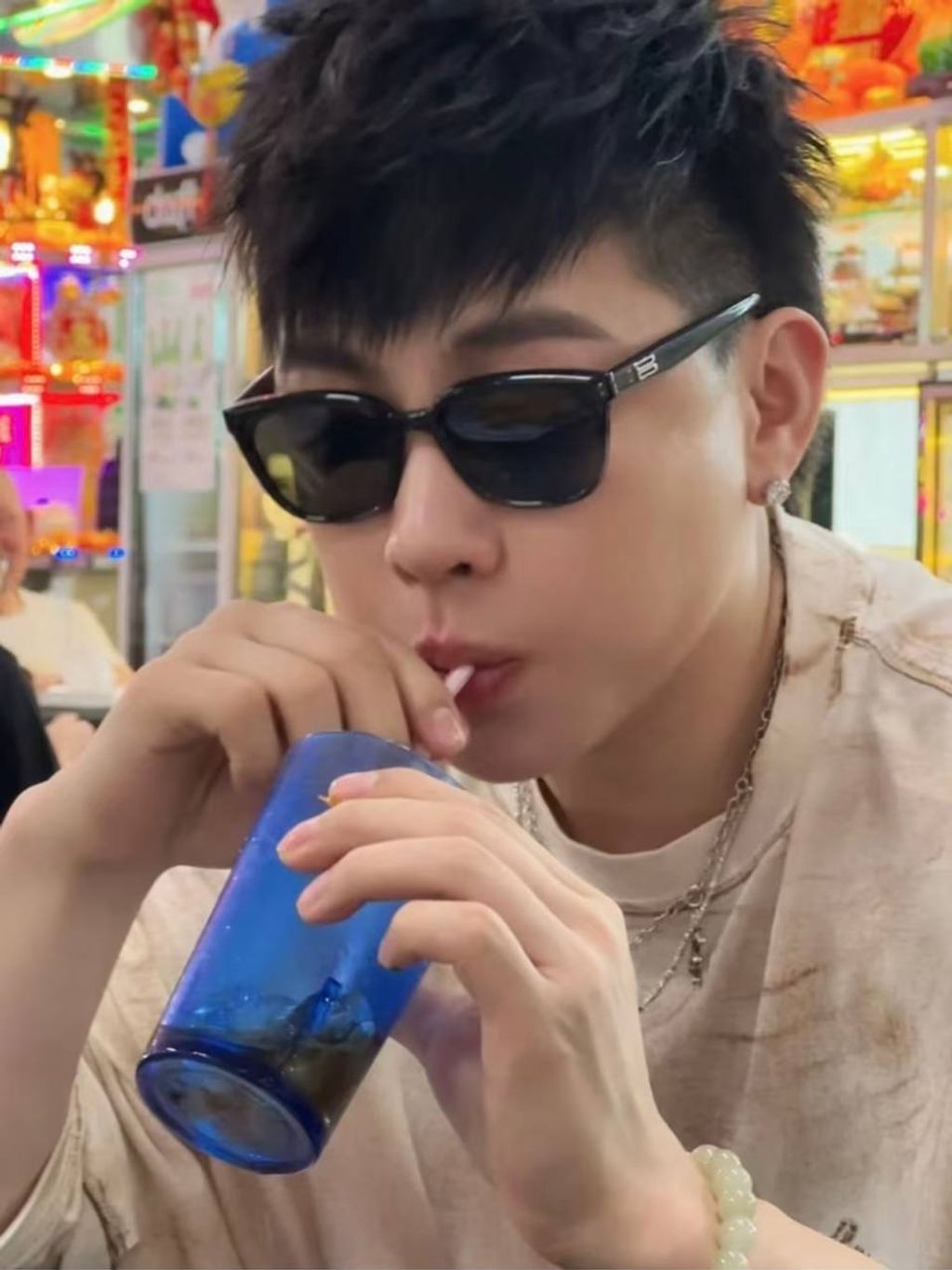 a532c545-6bd9-4395-90f2-52d05648bf7c