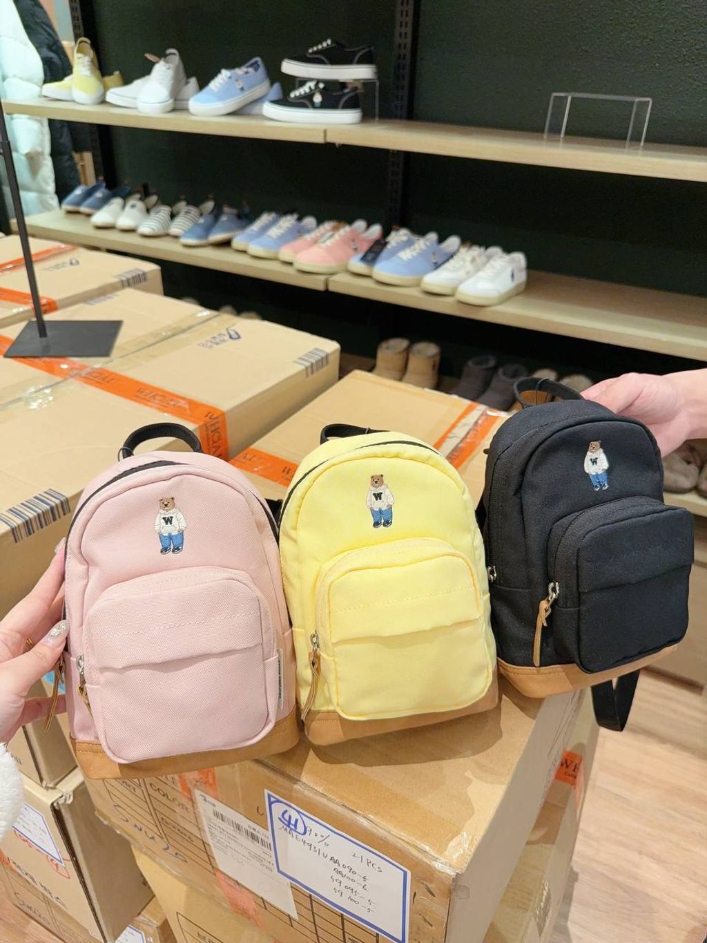 bd8d14fa-ab29-496d-b0bb-721ad9f89e9b