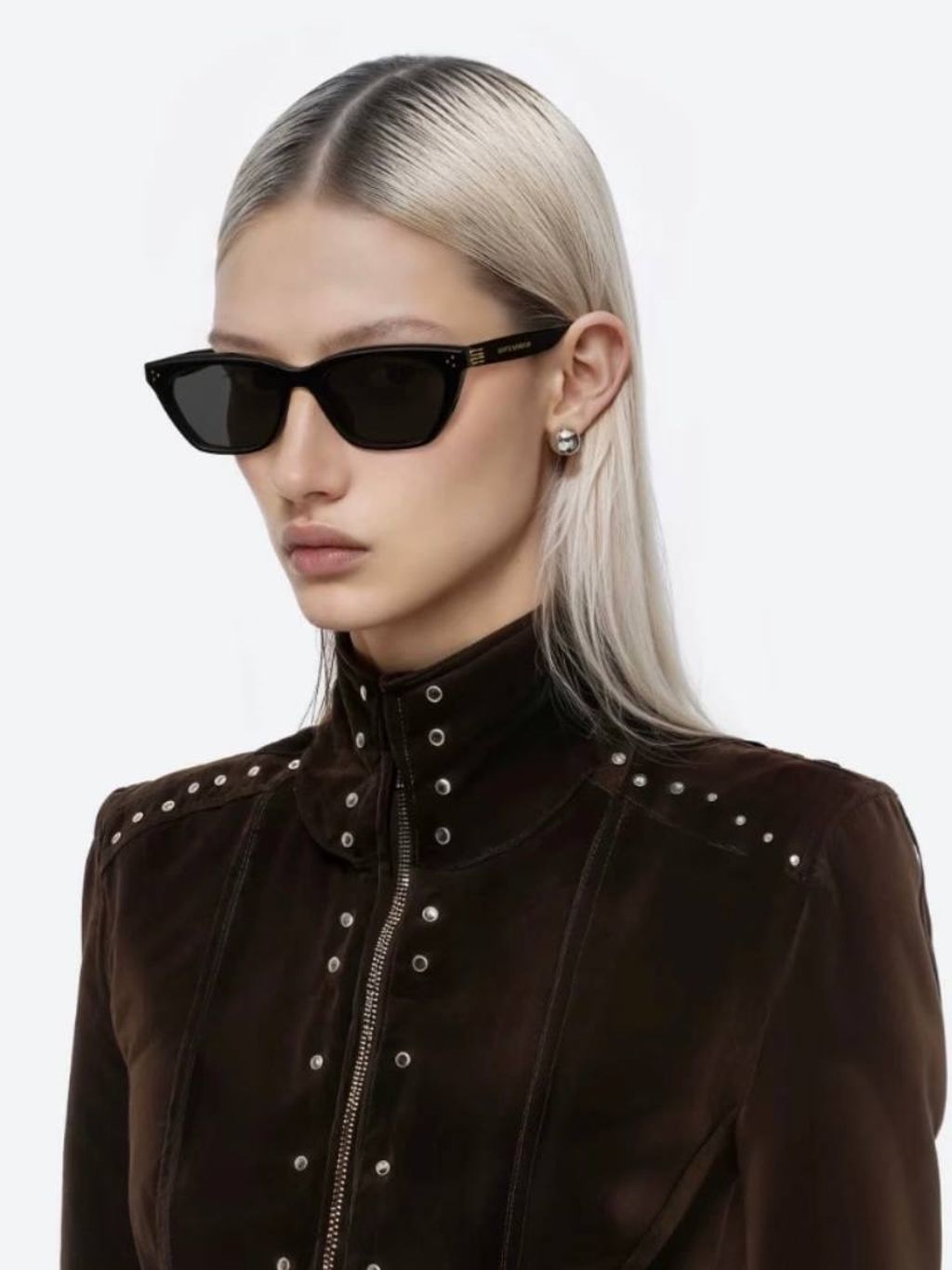 a1072b05-e21b-42d4-817b-86fe095c6d3f